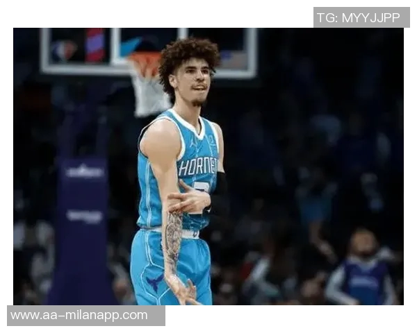 拉梅洛鲍尔生涯得分突破5000同届华子本赛季有望超越一万大关