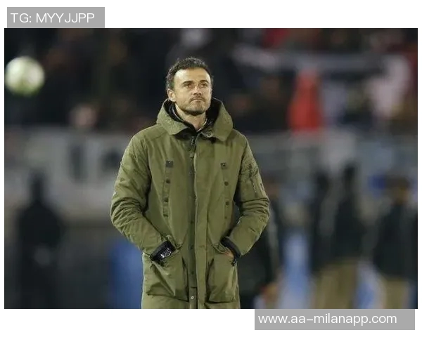 恩里克谈维尼修斯遭歧视与巴黎表现不佳的看法